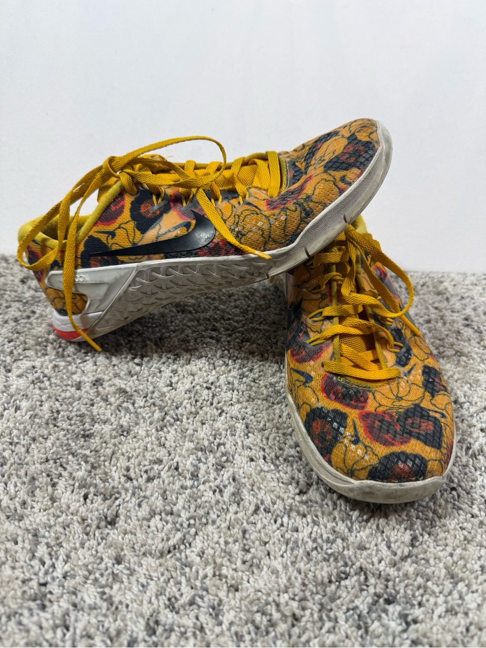 Nike Women’s Mustard Floral Lace-Up Sneakers